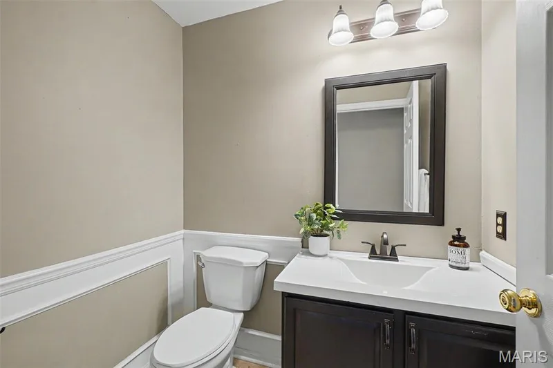 6915 Fieldstone Farms Drive, O'Fallon, MO 63368 — listing photo 21 of 60