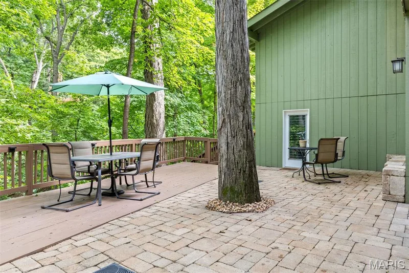 56 River Bend Court, Chesterfield, MO 63017 — listing photo 23 of 29