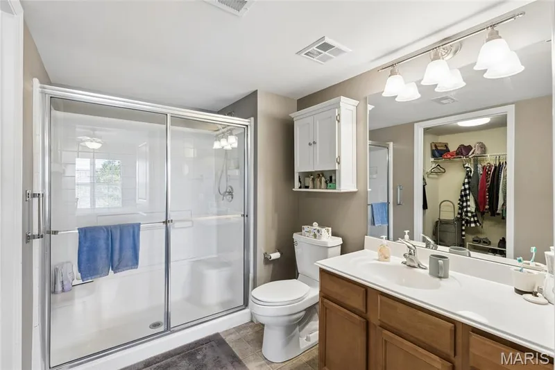 422 Bramblett Hills, O'Fallon, MO 63366 — listing photo 12 of 16