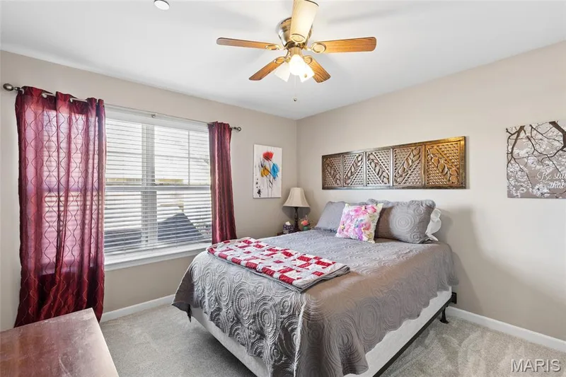 422 Bramblett Hills, O'Fallon, MO 63366 — listing photo 13 of 16