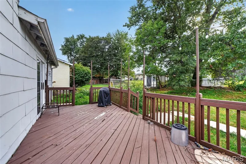 8 S Dianne Drive, St Peters, MO 63376 — listing photo 19 of 20