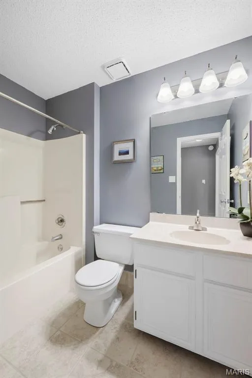 3699 Banbury Drive, St Charles, MO 63303 — listing photo 26 of 42