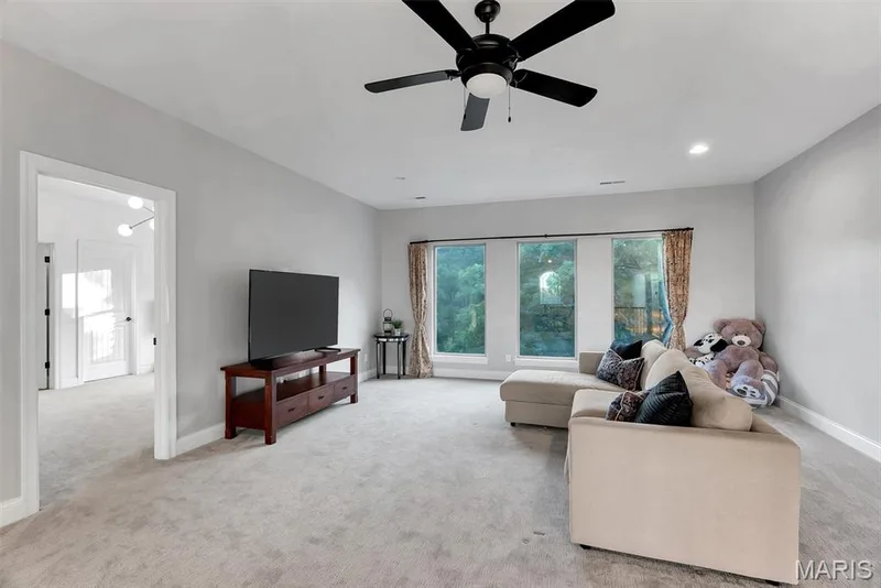 16620 Wycliffe Place Drive, Wildwood, MO 63005 — listing photo 54 of 96