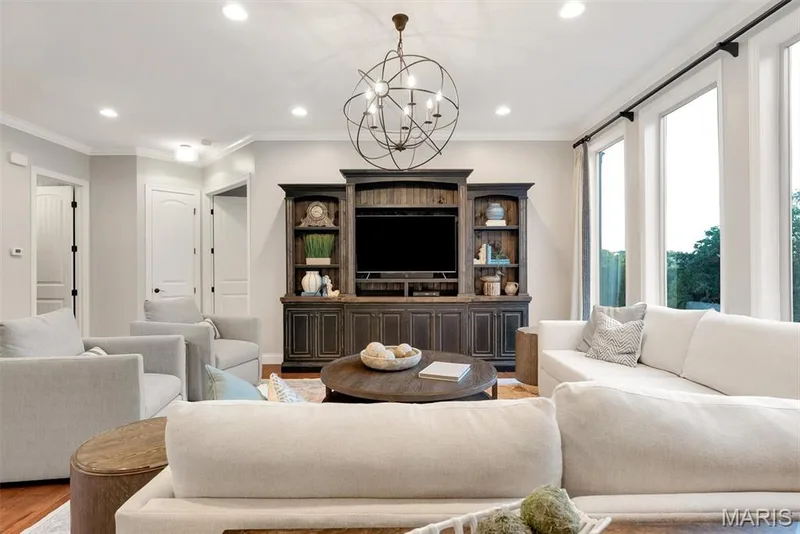 16620 Wycliffe Place Drive, Wildwood, MO 63005 — listing photo 18 of 96