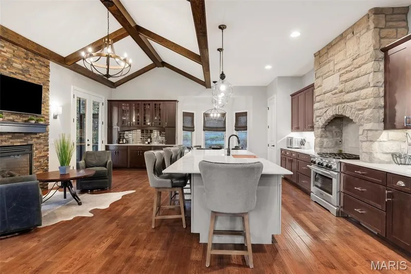 16620 Wycliffe Place Drive, Wildwood, MO 63005 — listing photo 21 of 96
