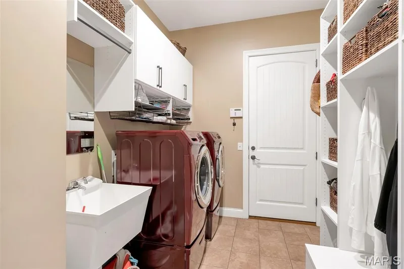 16620 Wycliffe Place Drive, Wildwood, MO 63005 — listing photo 37 of 96