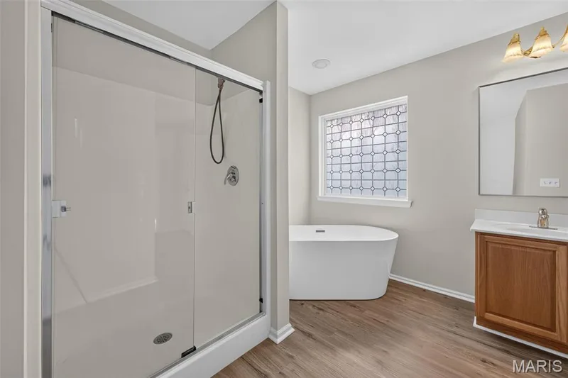 Primary Bathroom — 3949 Cambridge Crossing Drive, St Charles, MO 63304