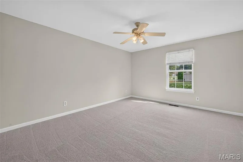 3949 Cambridge Crossing Drive, St Charles, MO 63304 — listing photo 30 of 45