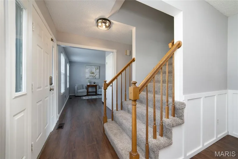 1156 Carrington Drive, St Peters, MO 63376 — listing photo 4 of 49