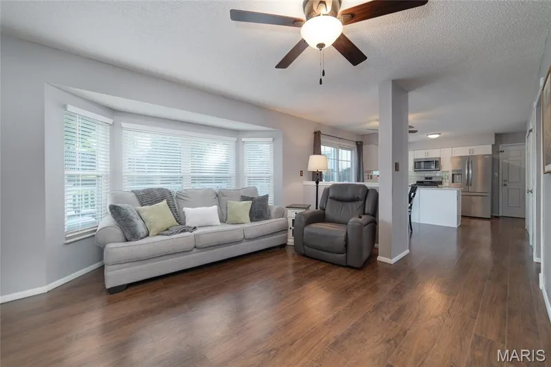 1156 Carrington Drive, St Peters, MO 63376 — listing photo 11 of 49