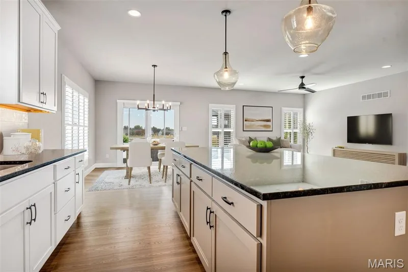 1 Columbia, O'Fallon, MO 63366 — listing photo 2 of 4