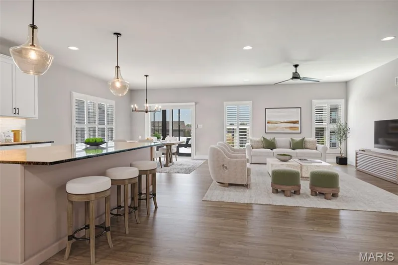 1 Columbia, O'Fallon, MO 63366 — listing photo 2 of 21