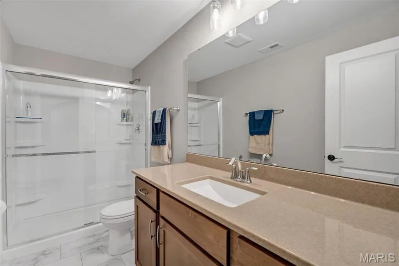 1 Columbia, O'Fallon, MO 63366 — listing photo 14 of 21