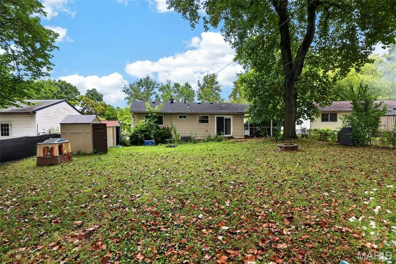 2715 Kelsey Court, St Charles, MO 63301 — listing photo 11 of 34