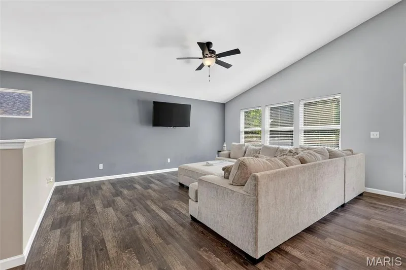 823 Caspian Drive, Wentzville, MO 63385 — listing photo 10 of 39
