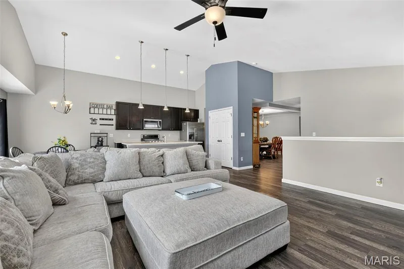 823 Caspian Drive, Wentzville, MO 63385 — listing photo 14 of 39