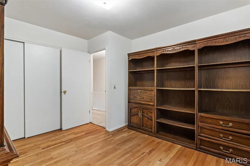 Bedroom features hardwood floors — 1192 Cantina Drive, Chesterfield, MO 63141