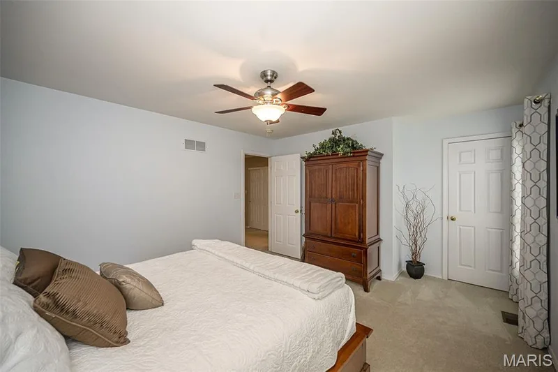 971 Rolling Thunder Drive, O'Fallon, MO 63368 — listing photo 37 of 50