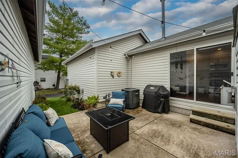 971 Rolling Thunder Drive, O'Fallon, MO 63368 — listing photo 45 of 50