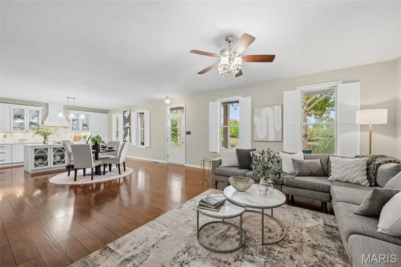9' Ceilings — 3488 Millington Drive, St Charles, MO 63301