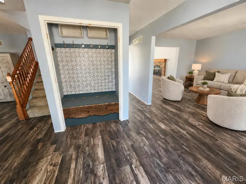 Entryway — 45 Autumn Crest Court, Wentzville, MO 63385
