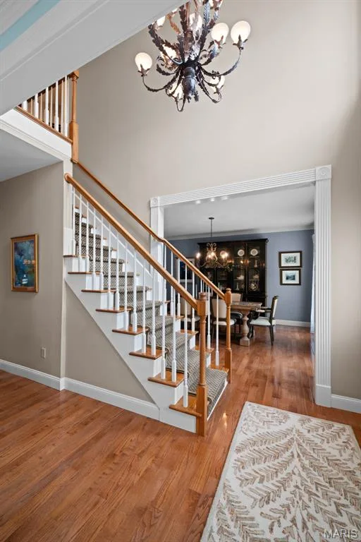16630 Highland Summit Drive, Ballwin, MO 63011 — listing photo 3 of 40