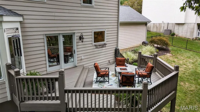 Deck — 16630 Highland Summit Drive, Ballwin, MO 63011
