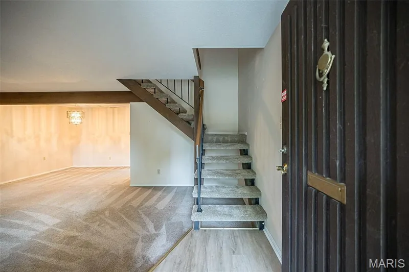 Come on in! — 1368 Hampton Road #A, St Charles, MO 63303