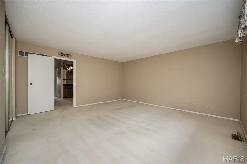 1368 Hampton Road #A, St Charles, MO 63303 — listing photo 21 of 30