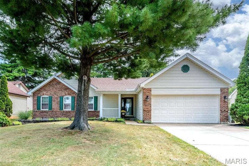 5 Aken Court, St Peters, MO 63376 — listing photo 3 of 84