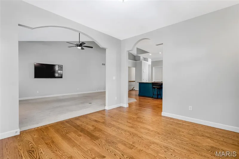 925 Daffodil Ridge Drive, O'Fallon, MO 63366 — listing photo 14 of 41