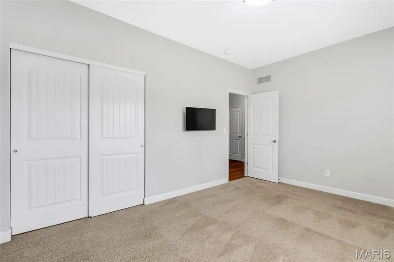 925 Daffodil Ridge Drive, O'Fallon, MO 63366 — listing photo 23 of 41