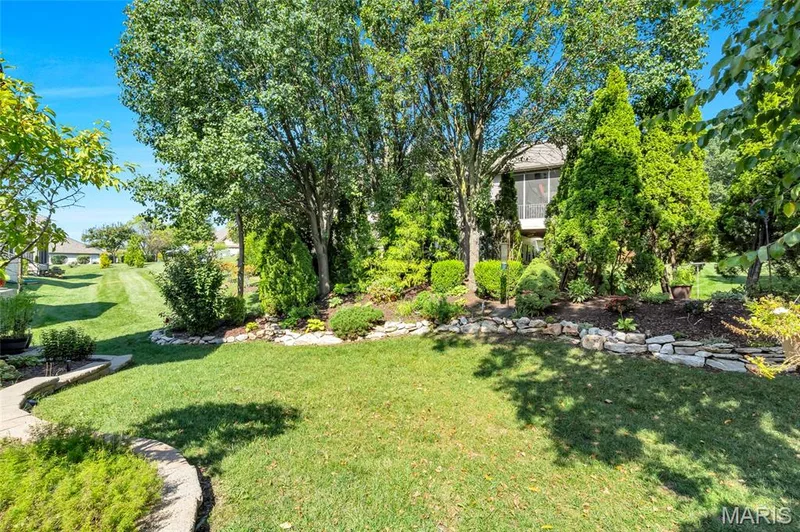925 Daffodil Ridge Drive, O'Fallon, MO 63366 — listing photo 37 of 41