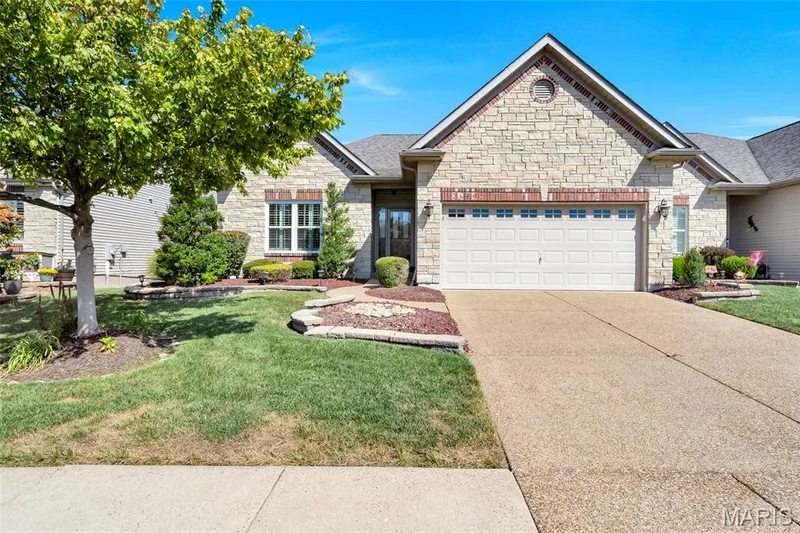 925 Daffodil Ridge Drive, O'Fallon, MO 63366 — listing photo 39 of 41