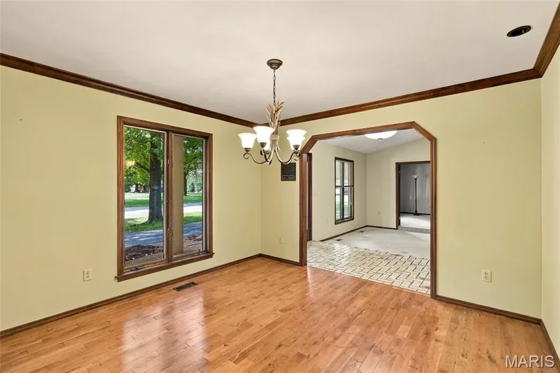 1 Bluff View Court, St Charles, MO 63303 — listing photo 11 of 29