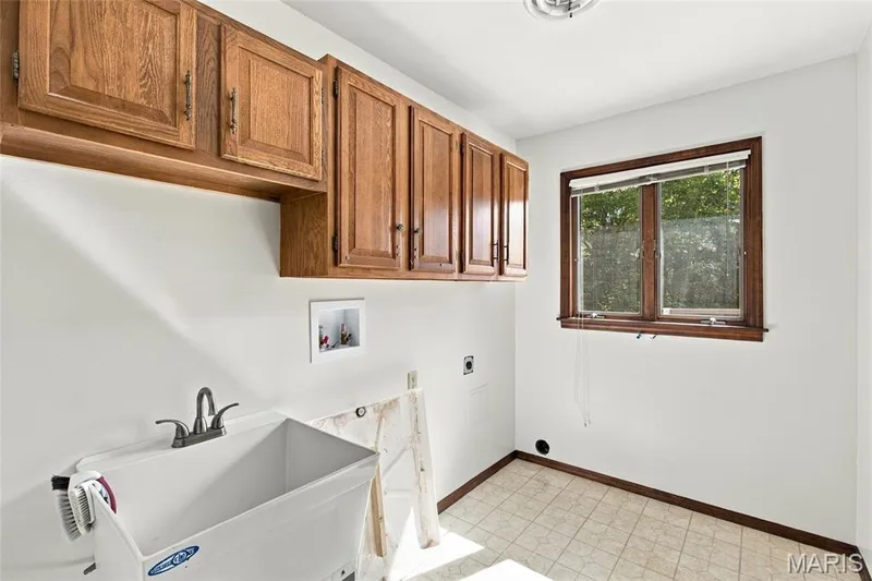 1 Bluff View Court, St Charles, MO 63303 — listing photo 24 of 29