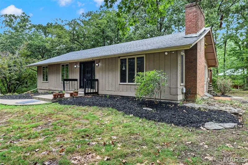 3649 Hopewell Road, Wentzville, MO — listing photo 1