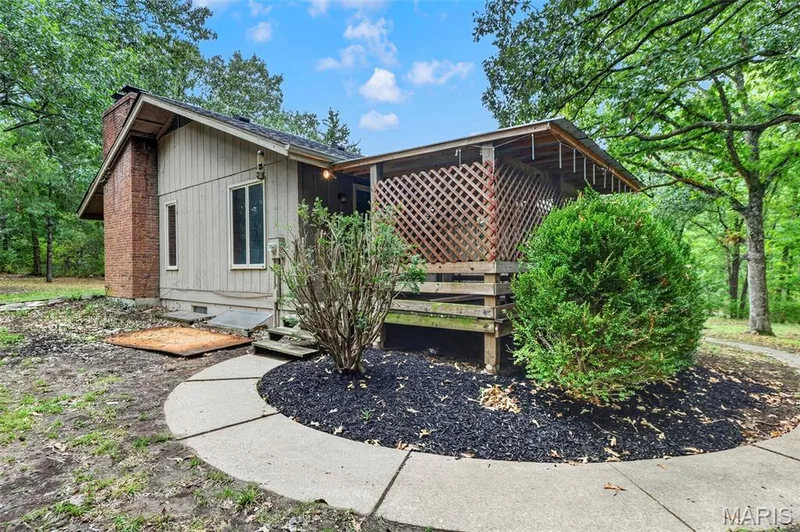 3649 Hopewell Road, Wentzville, MO 63385 — listing photo 3 of 55