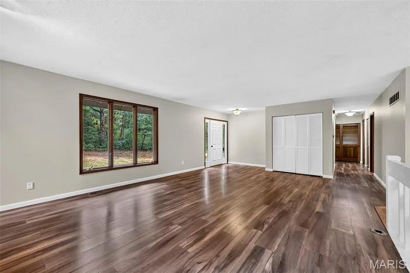 3649 Hopewell Road, Wentzville, MO 63385 — listing photo 7 of 55