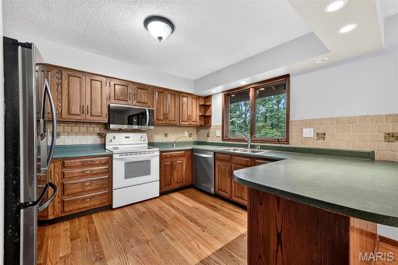 3649 Hopewell Road, Wentzville, MO 63385 — listing photo 10 of 55
