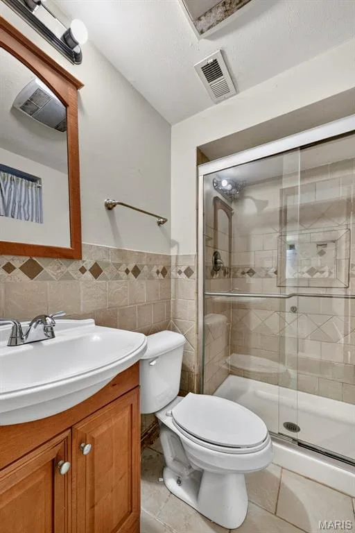 3649 Hopewell Road, Wentzville, MO 63385 — listing photo 16 of 55