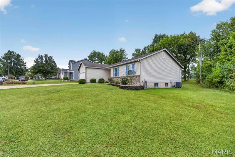 1683 Oakwood Drive, O'Fallon, MO 63366 — listing photo 39 of 40
