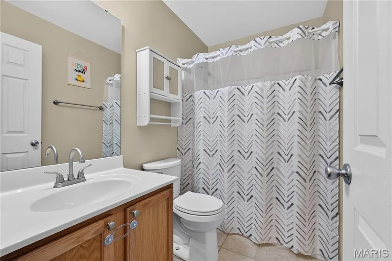 1683 Oakwood Drive, O'Fallon, MO 63366 — listing photo 18 of 40