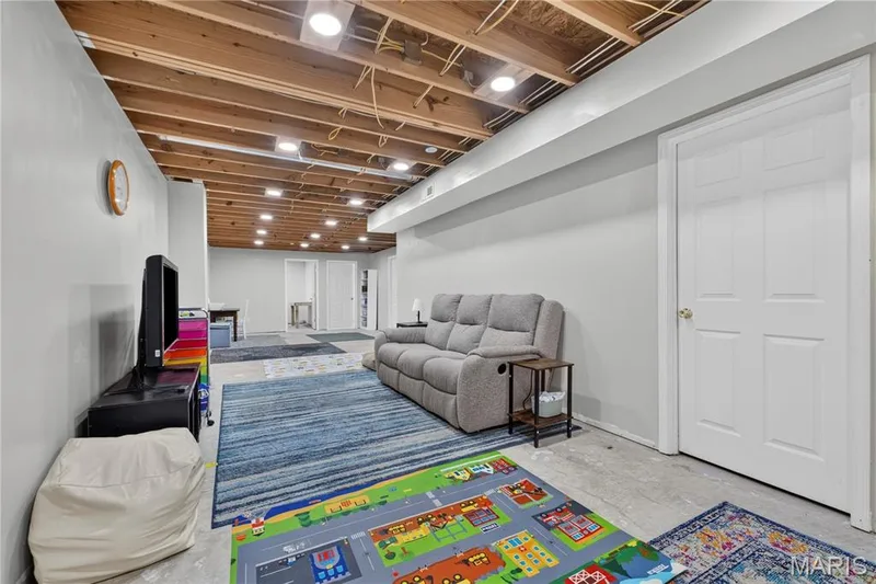 1683 Oakwood Drive, O'Fallon, MO 63366 — listing photo 28 of 40