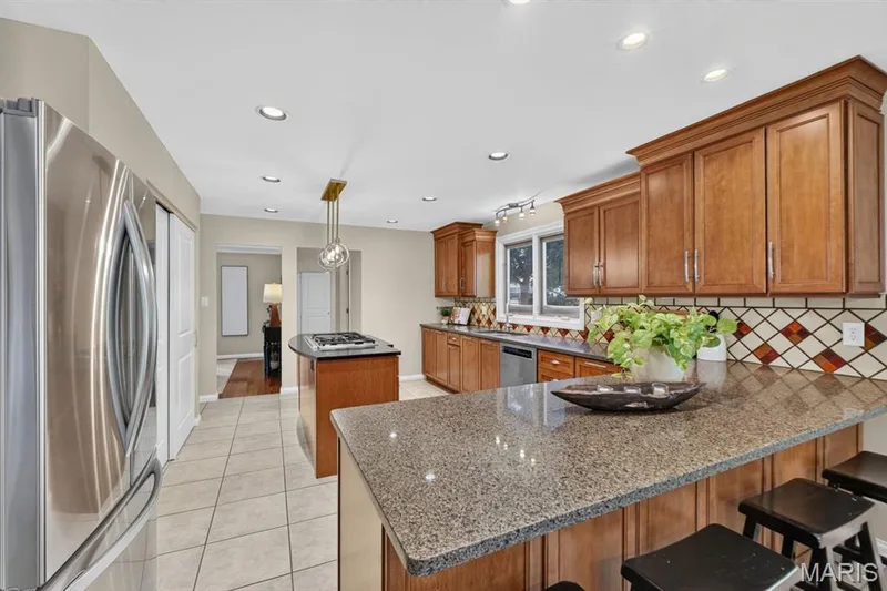14641 Pine Orchard Court, Chesterfield, MO 63017 — listing photo 21 of 58