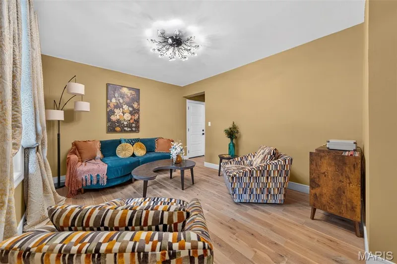 32 Country Lane Court, St Charles, MO 63304 — listing photo 33 of 86