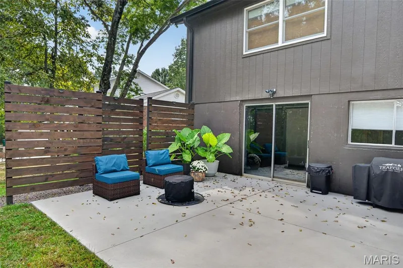 32 Country Lane Court, St Charles, MO 63304 — listing photo 74 of 86