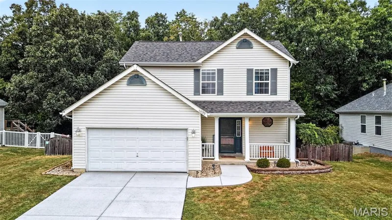 Coming soon! This charmer backs to trees and is located at the top of a cul-de-sac! — 1033 Providence Pointe Drive, Wentzville, MO 63385