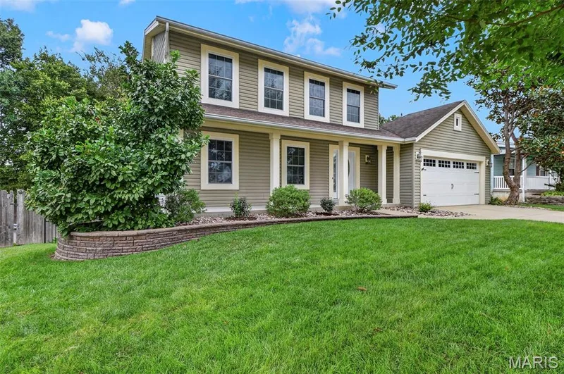 2972 Wheatfield Farms Drive, O'Fallon, MO 63368 — listing photo 1 of 41