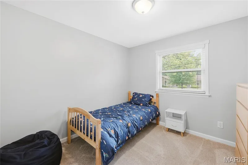 Bedroom #3 is 10x10 and faces the Front of the Home! — 27 Oak Valley Drive, St Peters, MO 63376